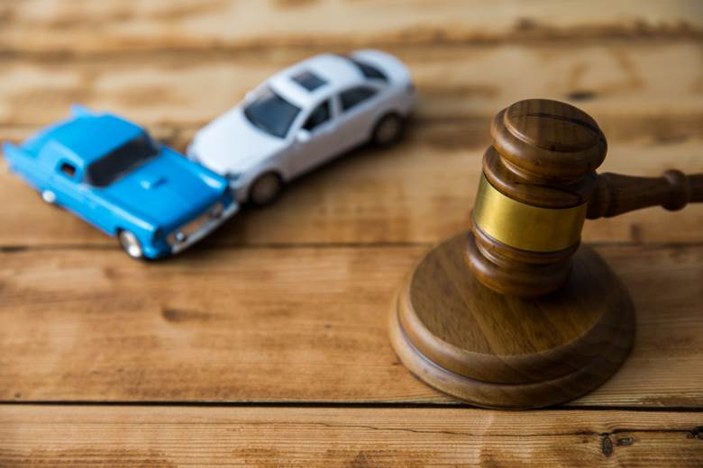 4 Important Questions to Ask Before Hiring a Car Accident Lawyer